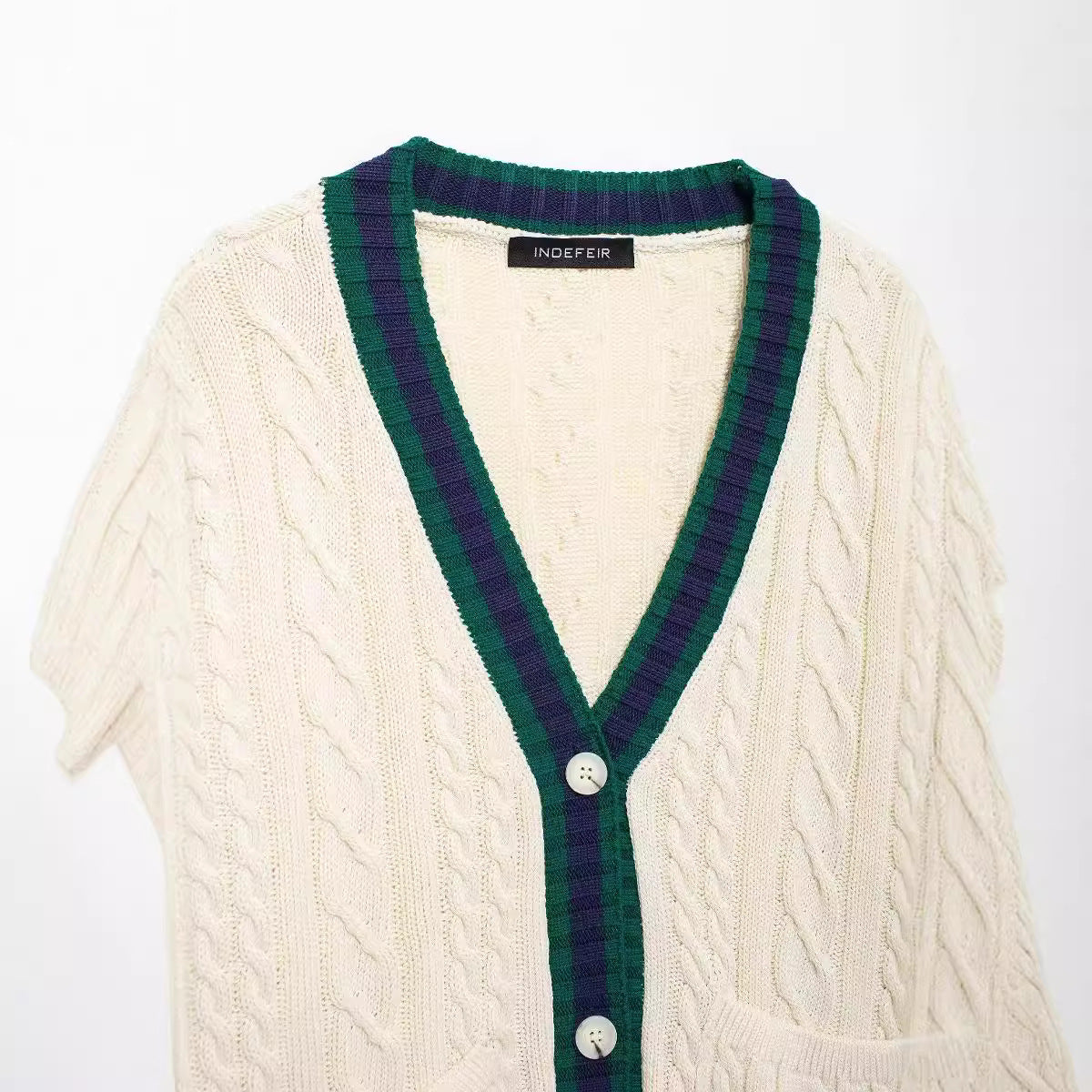 European and American autumn new style casual V-neck contrasting knitted top jacket