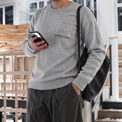 Round neck pocket sweater
