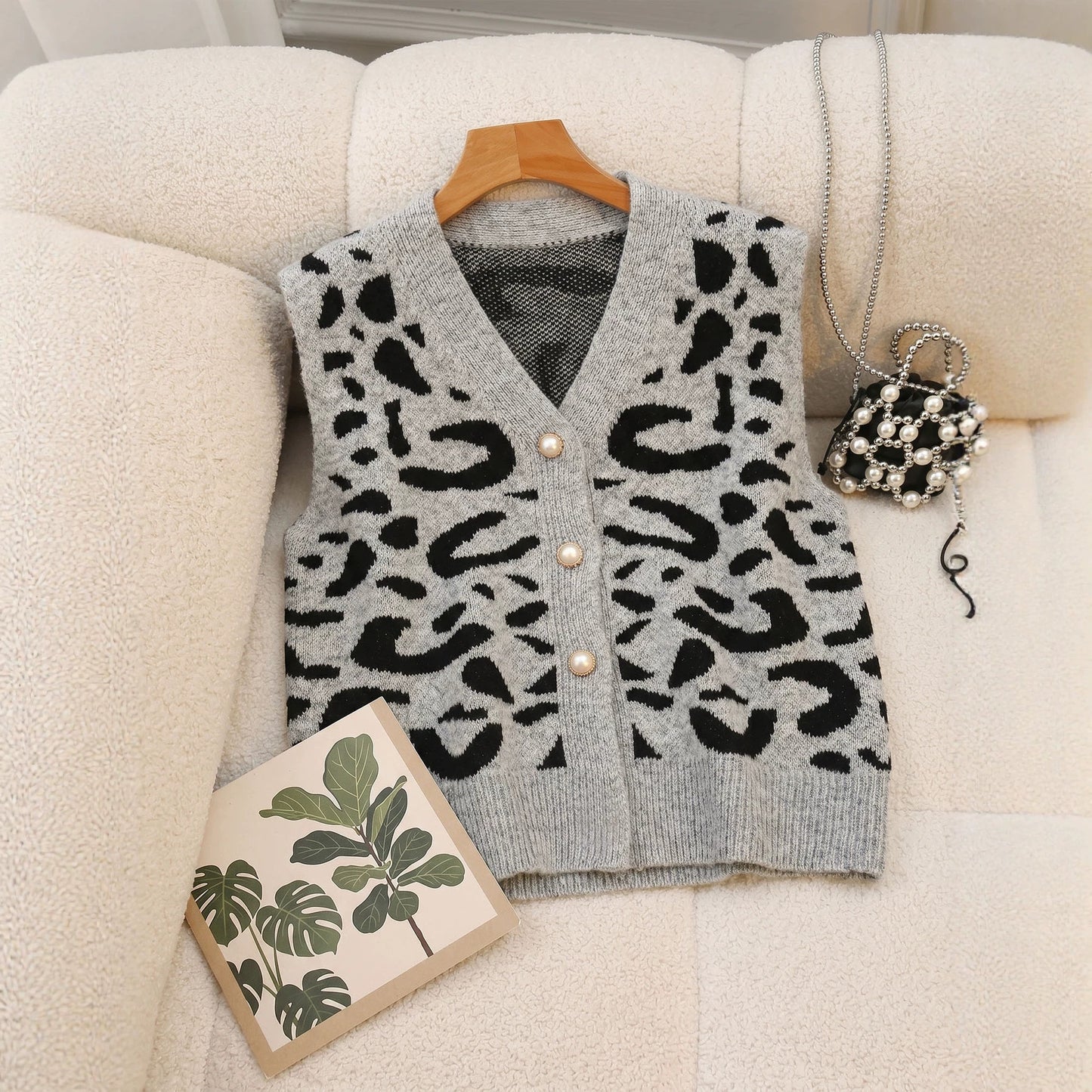 Leopard Print V-Neck Knitted Cardigan Sweater Coat Short Top with Imitation Pearl Buttons Loose Vest