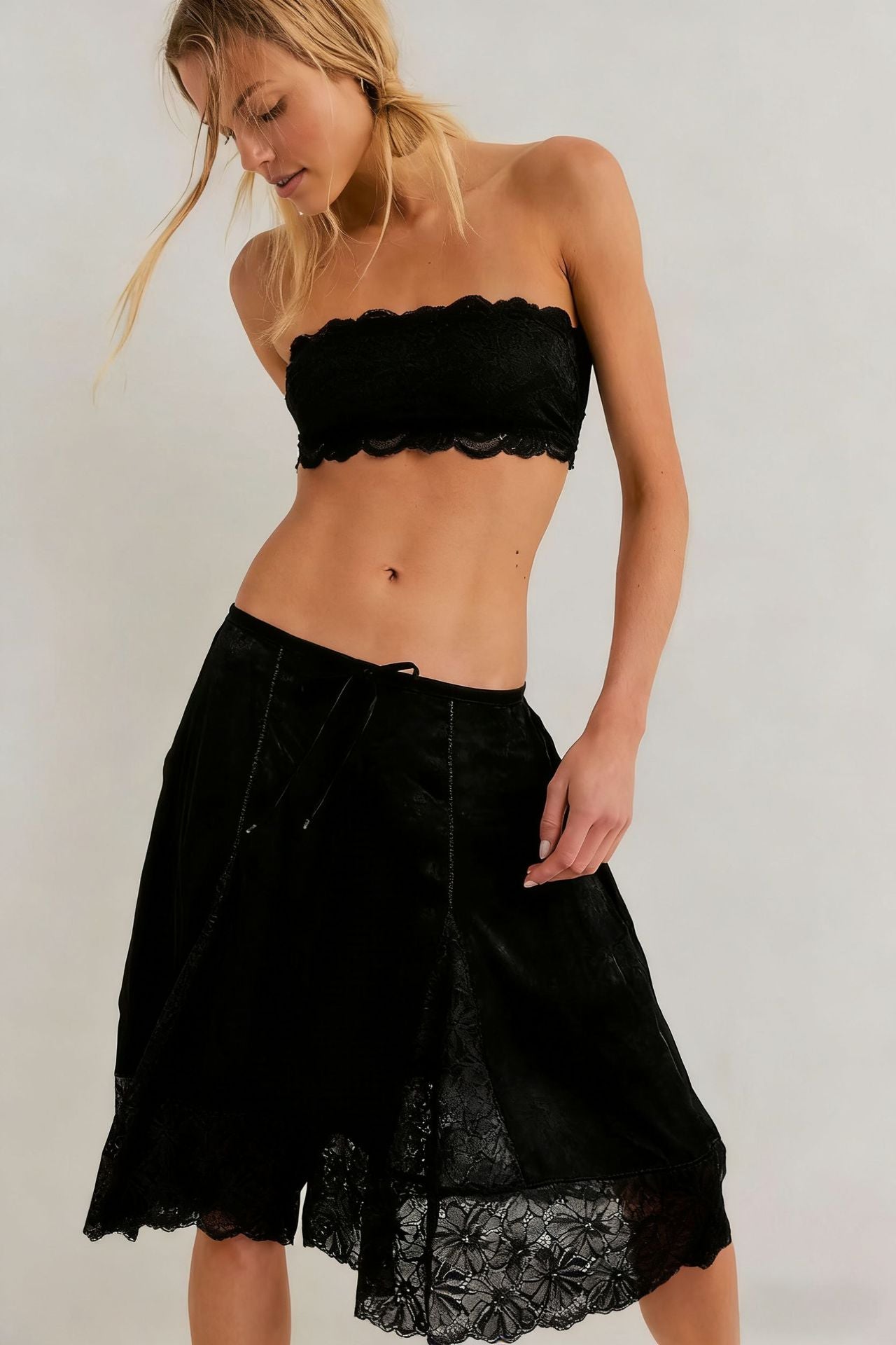 Women's Lightweight Satin Lace Sexy Trimmed Mid-Length Pants